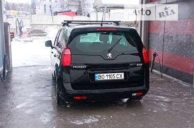 Мікровен Peugeot 5008 2011 в Тернополі