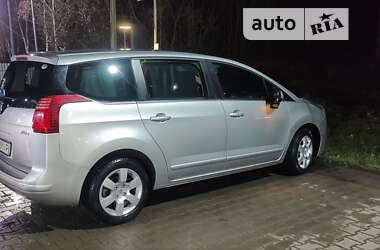 Микровэн Peugeot 5008 2010 в 