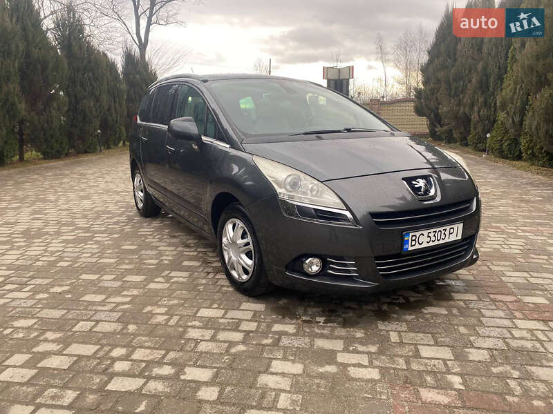 Peugeot 5008 2010