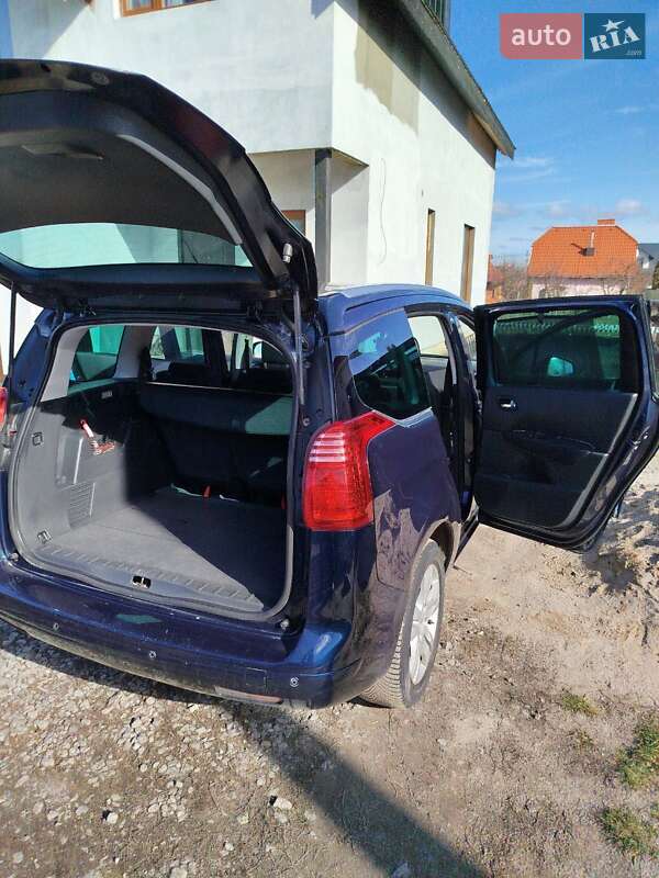 Мікровен Peugeot 5008 2010 в Вінниці