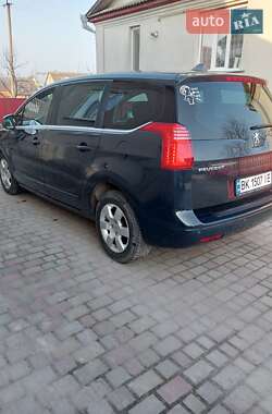 Микровэн Peugeot 5008 2011 в Ровно
