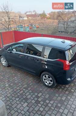 Микровэн Peugeot 5008 2011 в Ровно