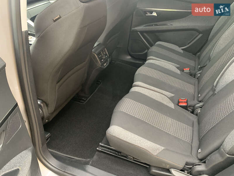 Внедорожник / Кроссовер Peugeot 5008 2018 в Львове фото 30 Внедорожник / Кроссовер Peugeot 5008 2018 в Львове