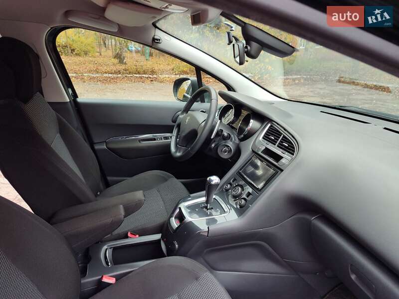 Мікровен Peugeot 5008 2010 в Хмельницькому