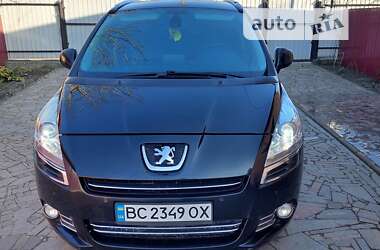 Мікровен Peugeot 5008 2012 в Червонограді