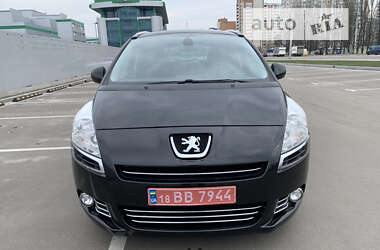 Микровэн Peugeot 5008 2011 в Киеве