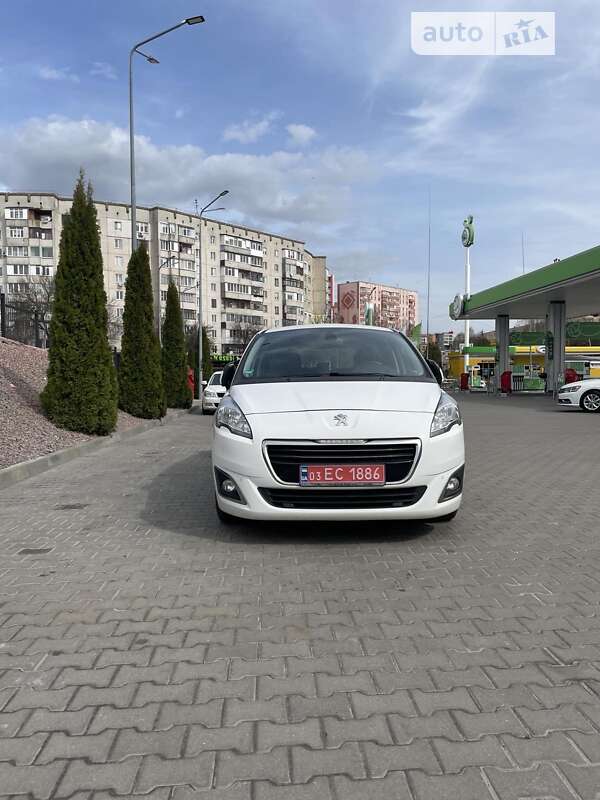 Микровэн Peugeot 5008 2016 в Ровно