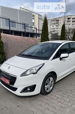 Микровэн Peugeot 5008 2016 в Ровно