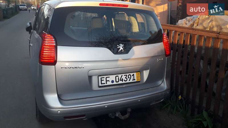 Мікровен Peugeot 5008 2013 в Гайсину