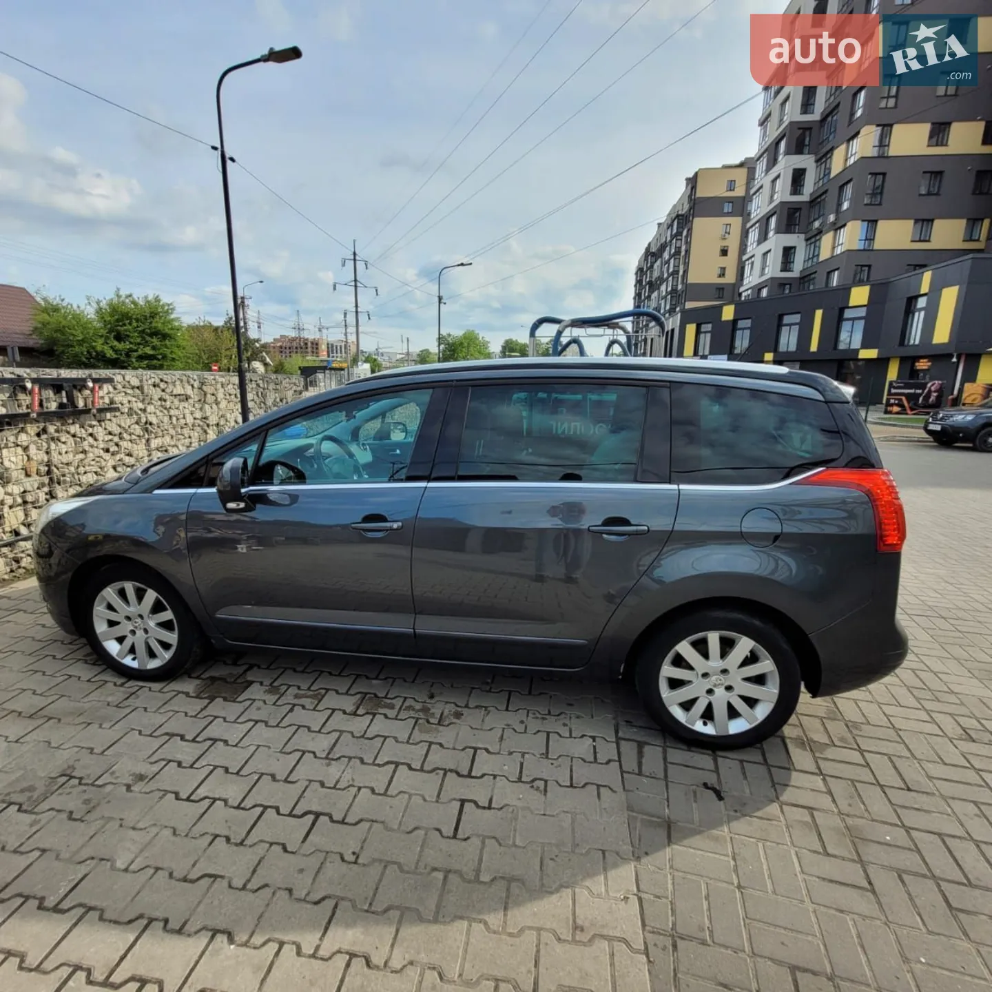 2010 Peugeot 5008 - фото 1