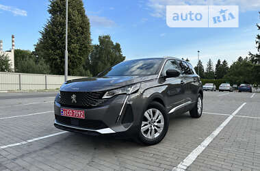 Внедорожник / Кроссовер Peugeot 5008 2021 в Луцке