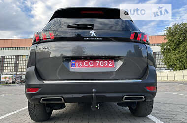 Внедорожник / Кроссовер Peugeot 5008 2021 в Луцке