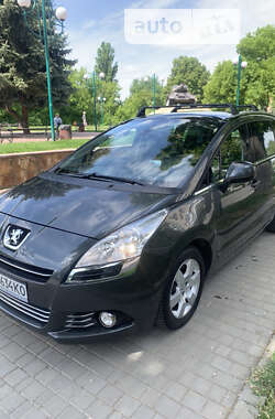 Микровэн Peugeot 5008 2013 в Могилев-Подольске
