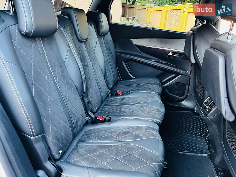 Позашляховик / Кросовер Peugeot 5008 2019 в Бердичеві