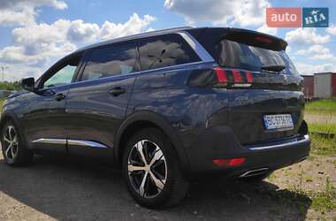 Позашляховик / Кросовер Peugeot 5008 2017 в Львові