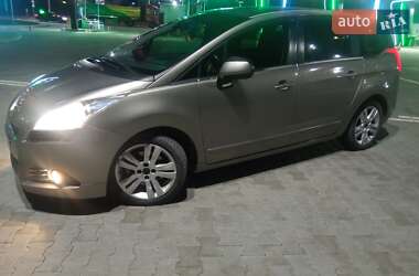 Мікровен Peugeot 5008 2011 в Тернополі