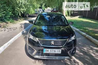 Внедорожник / Кроссовер Peugeot 5008 2018 в Ровно