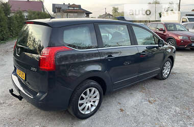 Микровэн Peugeot 5008 2011 в Городке