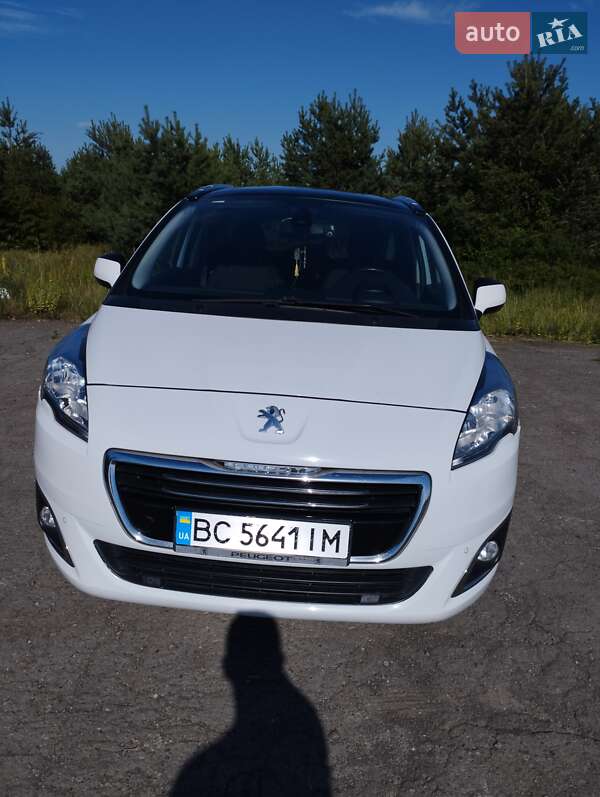 Peugeot 5008 2015