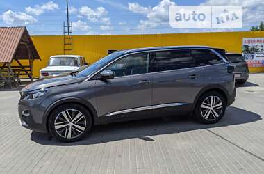 Внедорожник / Кроссовер Peugeot 5008 2019 в Шепетовке