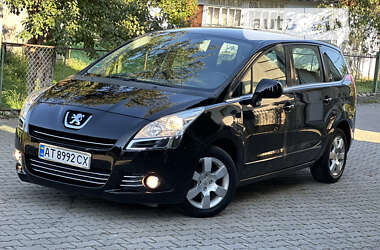 Мікровен Peugeot 5008 2010 в Надвірній