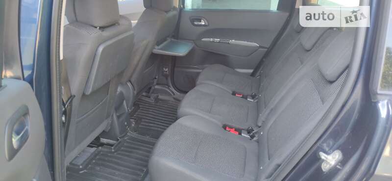 Мікровен Peugeot 5008 2013 в Львові фото 7 Мікровен Peugeot 5008 2013 в Львові