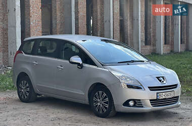 Мікровен Peugeot 5008 2010 в Тернополі