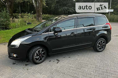 Микровэн Peugeot 5008 2010 в Бориславе