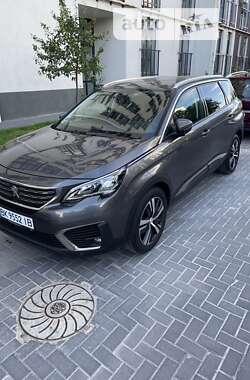 Внедорожник / Кроссовер Peugeot 5008 2018 в Львове