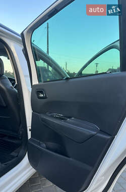 Микровэн Peugeot 5008 2015 в Ковеле