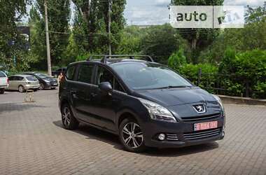 Микровэн Peugeot 5008 2011 в Ровно