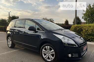 Мікровен Peugeot 5008 2011 в Полтаві