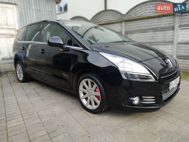 Мікровен Peugeot 5008 2012 в Рівному