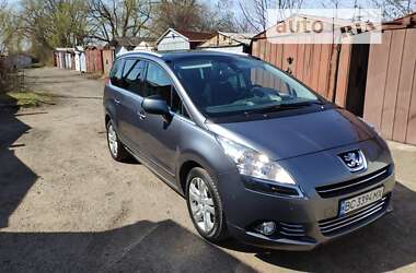 Микровэн Peugeot 5008 2011 в Львове