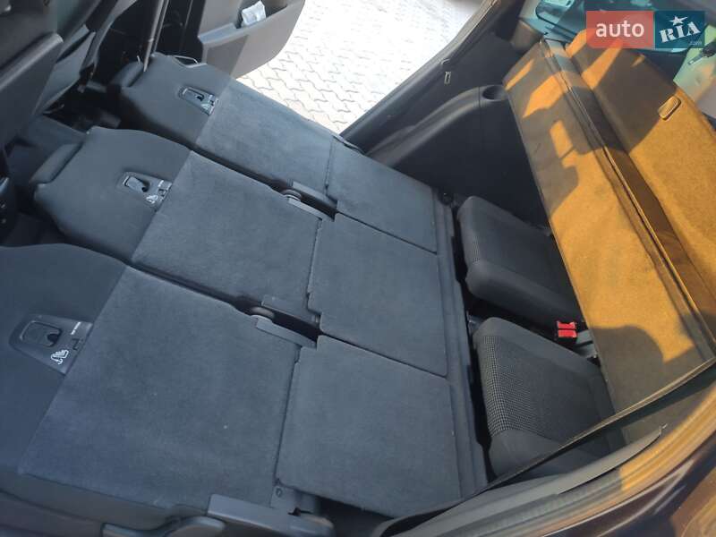 Микровэн Peugeot 5008 2012 в Львове