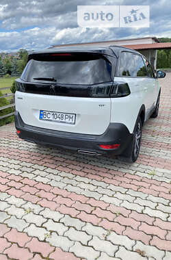 Внедорожник / Кроссовер Peugeot 5008 2022 в Ивано-Франковске