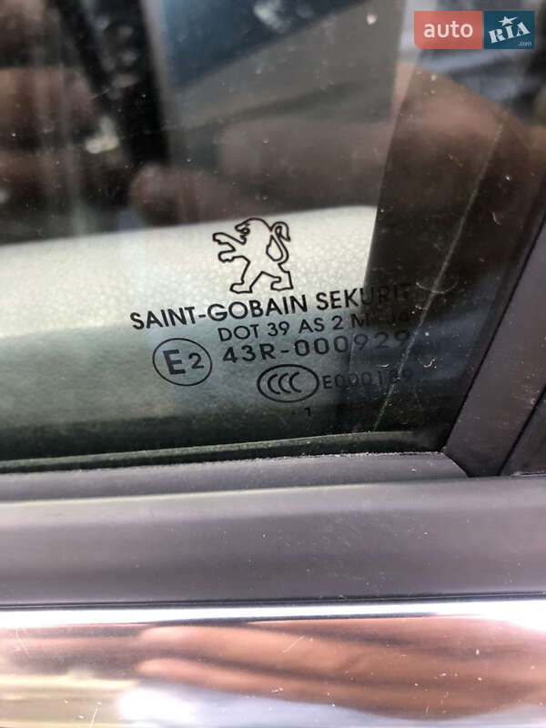 Мікровен Peugeot 5008 2011 в Трускавці