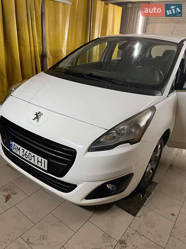 Мікровен Peugeot 5008 2016 в Житомирі