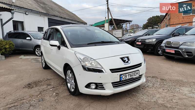 Микровэн Peugeot 5008 2011 в Чернигове