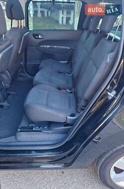 Микровэн Peugeot 5008 2011 в 