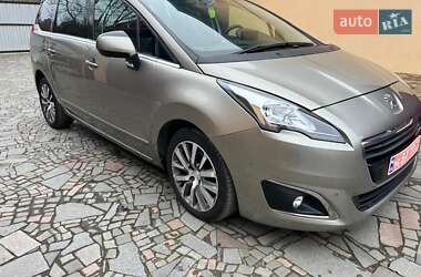 Микровэн Peugeot 5008 2014 в Червонограде