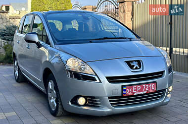 Микровэн Peugeot 5008 2011 в Тернополе