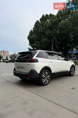 Позашляховик / Кросовер Peugeot 5008 2017 в Львові