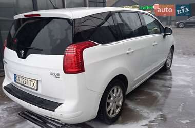 Мікровен Peugeot 5008 2012 в Звягелі