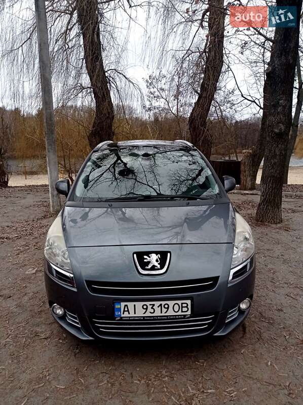 Микровэн Peugeot 5008 2011 в Белой Церкви