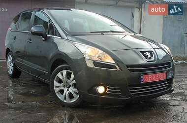 Микровэн Peugeot 5008 2013 в Трускавце