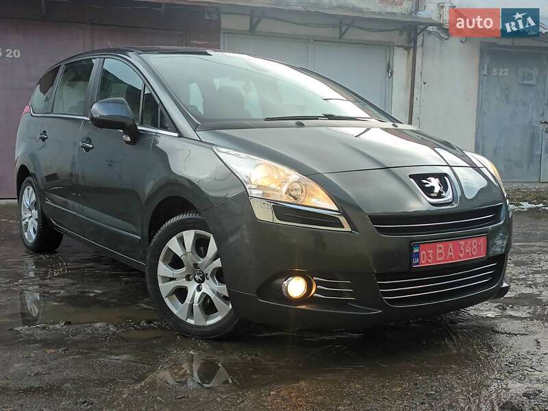 Мікровен Peugeot 5008 2012 в Трускавці