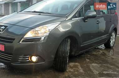 Мікровен Peugeot 5008 2012 в Трускавці