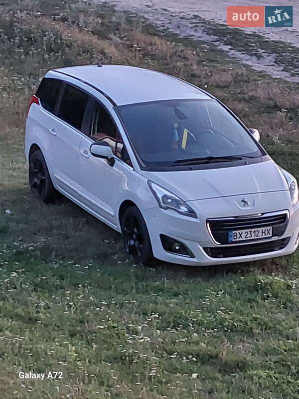 Мікровен Peugeot 5008 2015 в Старокостянтинові