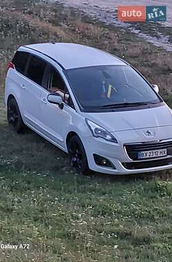 Мікровен Peugeot 5008 2015 в Старокостянтинові